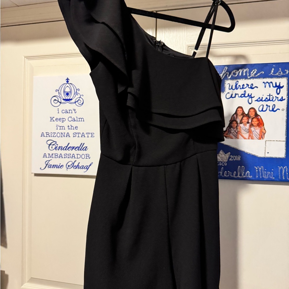 Black One-Shoulder Romper